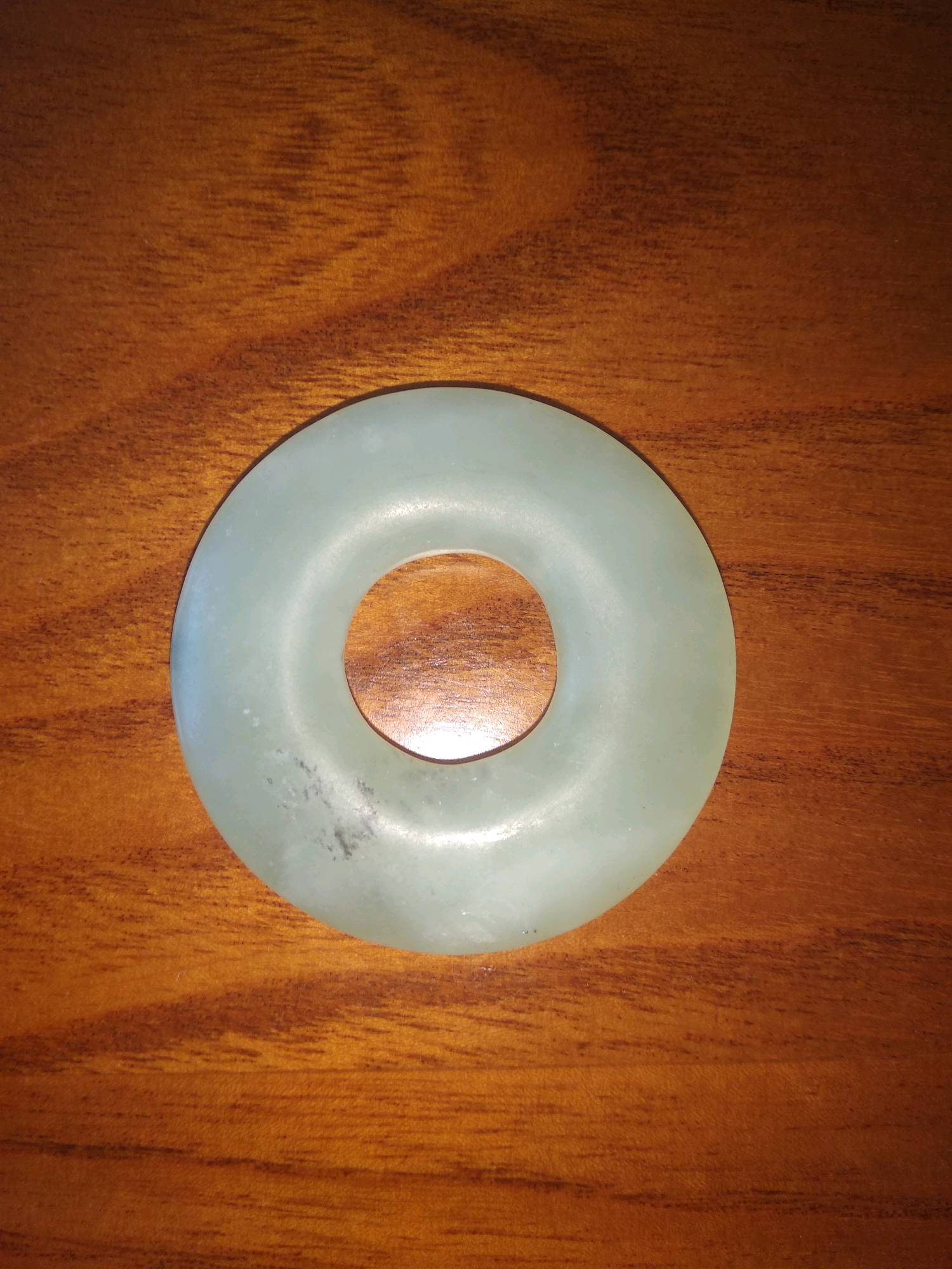 老玉伽莎扣藏品:玉质温润,色泽