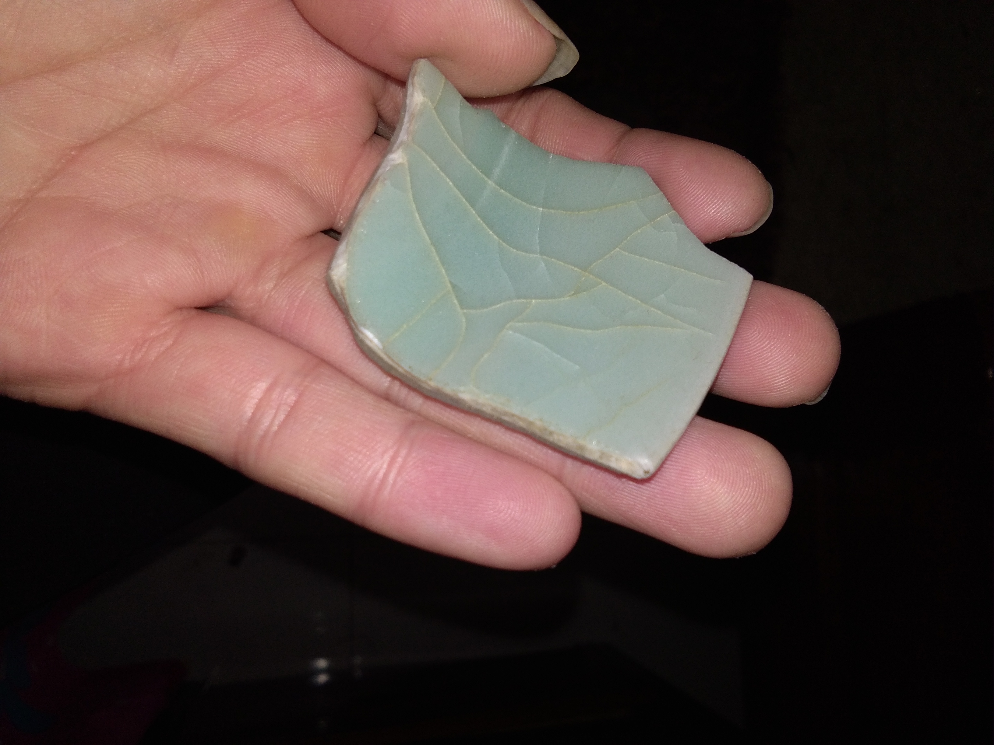 龙泉窑瓷片包老包真