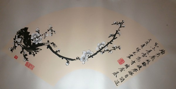 扇面国画梅花