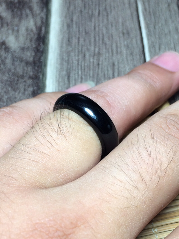 巴西天然玉髓 黑玛瑙戒指 18口径 话不多说看图