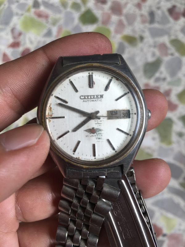 日本老西铁城手表二手手表只当机芯配件价卖不能走