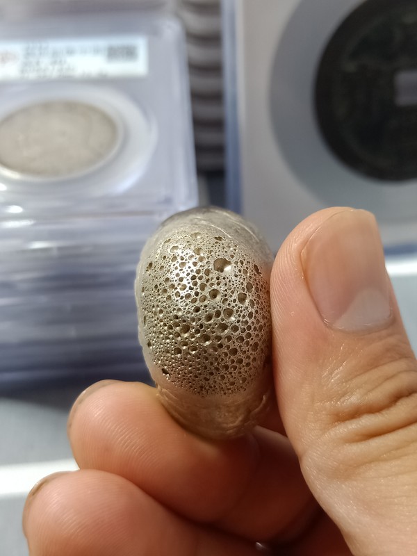 清代元宝形小银锭民国初期多数银锭毁做银元所以存