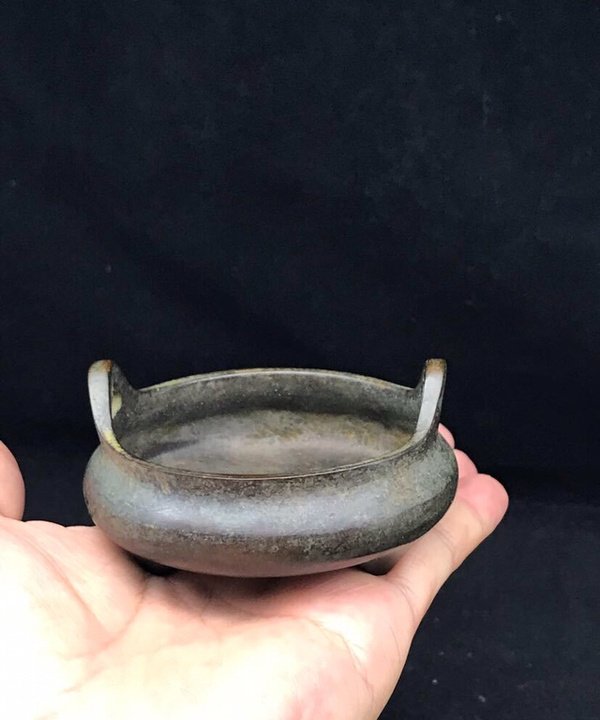 精品放漏紫铜三足桥耳香炉造型独特高端大气精