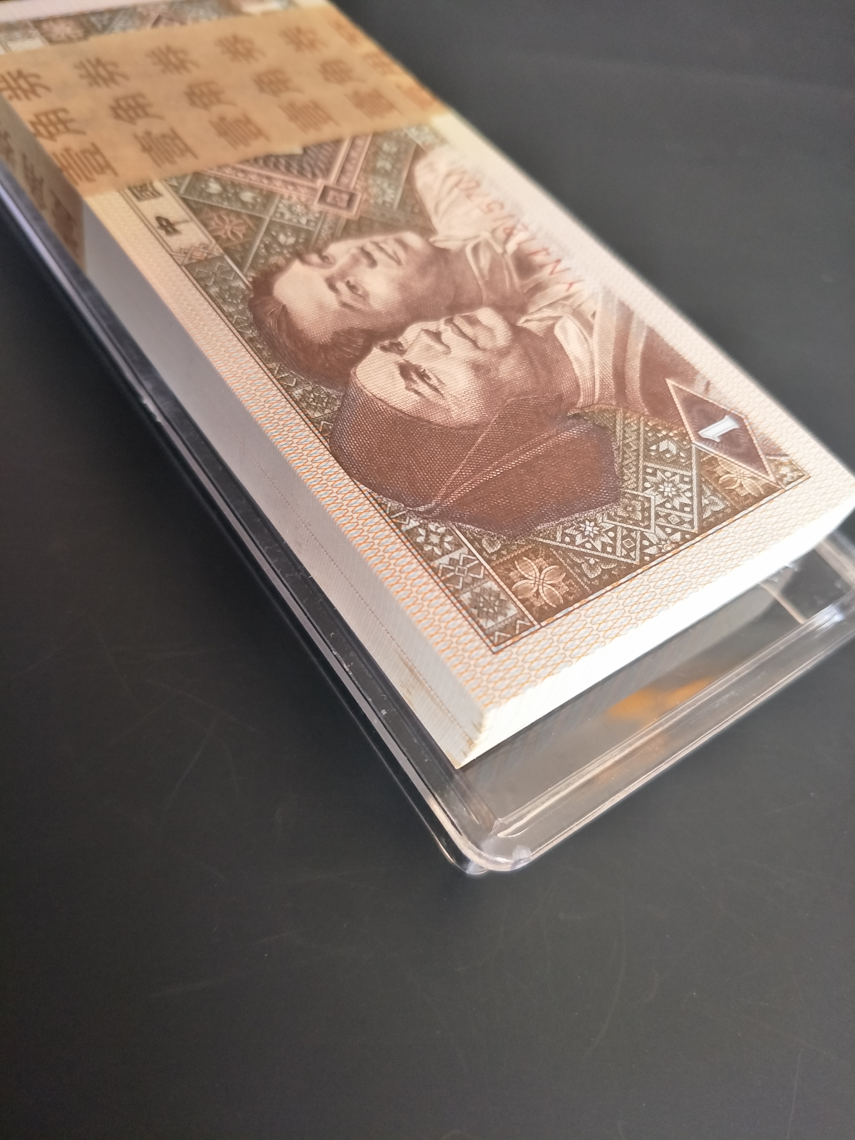 8001六大冠特强黄金甲.yn