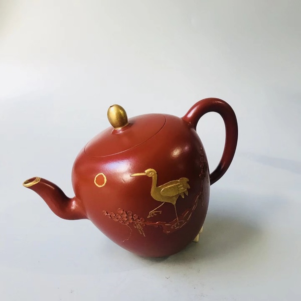 正品紫砂鎏金仙鹤紫砂茶壶作者:陈朱红材质:朱砂容量