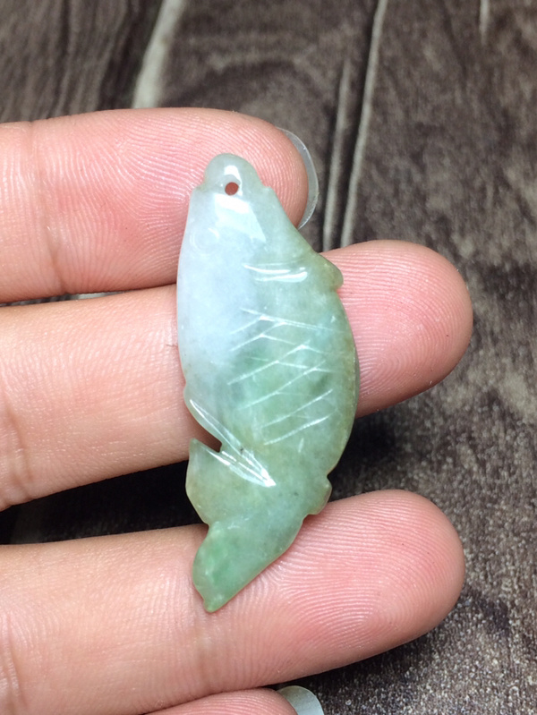 天然缅甸翡翠小鱼话不多说看图现任性放漏中喜欢就