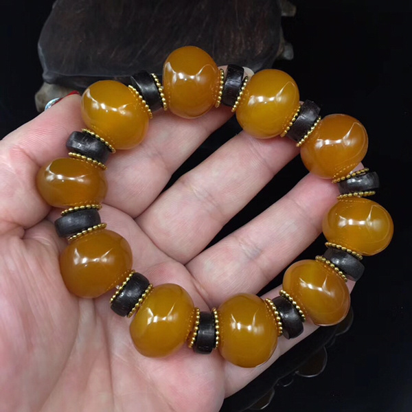 天然黄色玛瑙手串低价起拍料子细腻光滑光泽度好