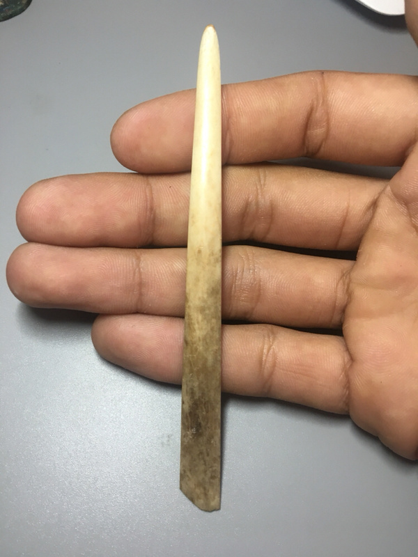 宋代古簪温润如玉光泽柔和历尽近千年的风雨变迁依