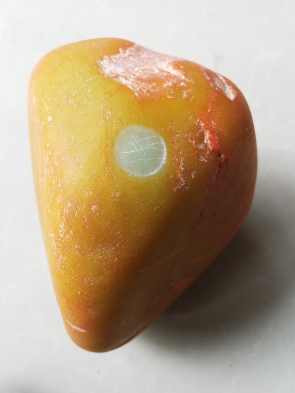 和田玉原石新疆白玉