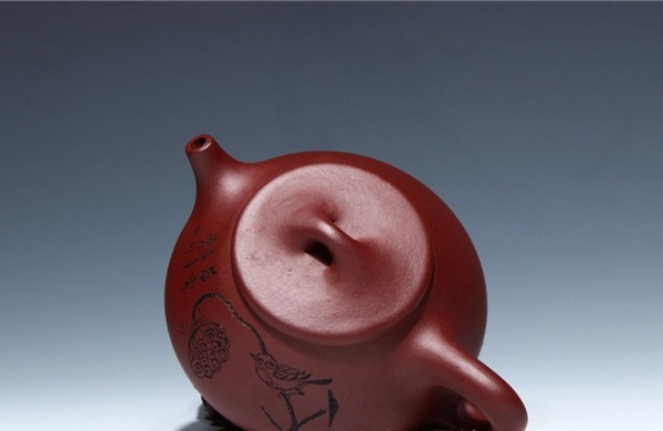 作者吴文彩国家工艺美术员品名荷香石瓢