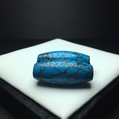 湖北云盖寺乌兰花天珠 料细 瓷釉级 尺寸约15*3