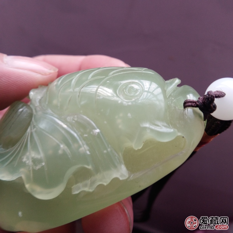 玉石透明重400克左右