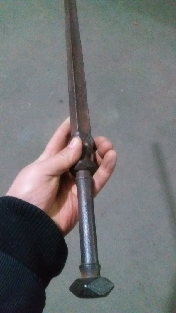 民间藏品老兵器铁锏到代清末品相一流保证正品