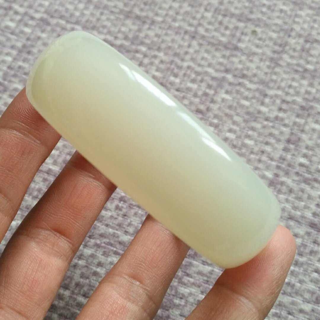 放漏了,天然玉石阿富汗青白玉宽