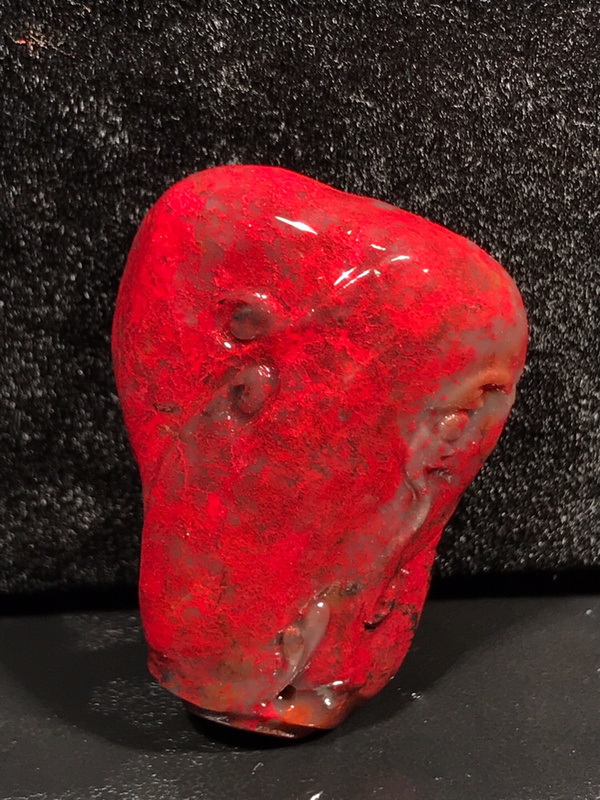 昌化鸡血石老坑大红袍血果挂件规格33x23x1