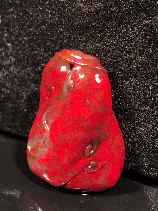 昌化鸡血石老坑大红袍血果挂件规格33x23x1