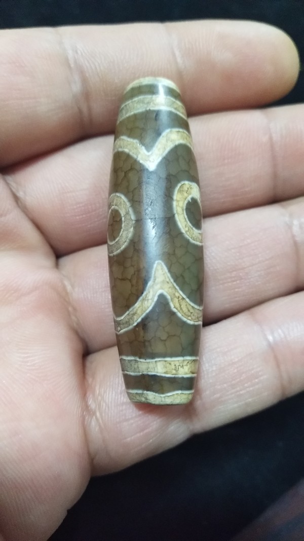 藏传三眼天珠开片玛瑙天珠尺寸504x152