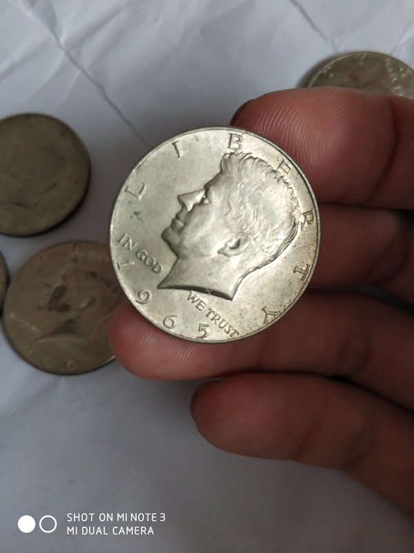 美国银元肯尼迪半圆单枚重114115克