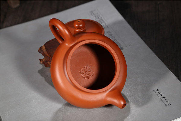 作者吴文彩工艺美术员品名仿古泥料朱泥