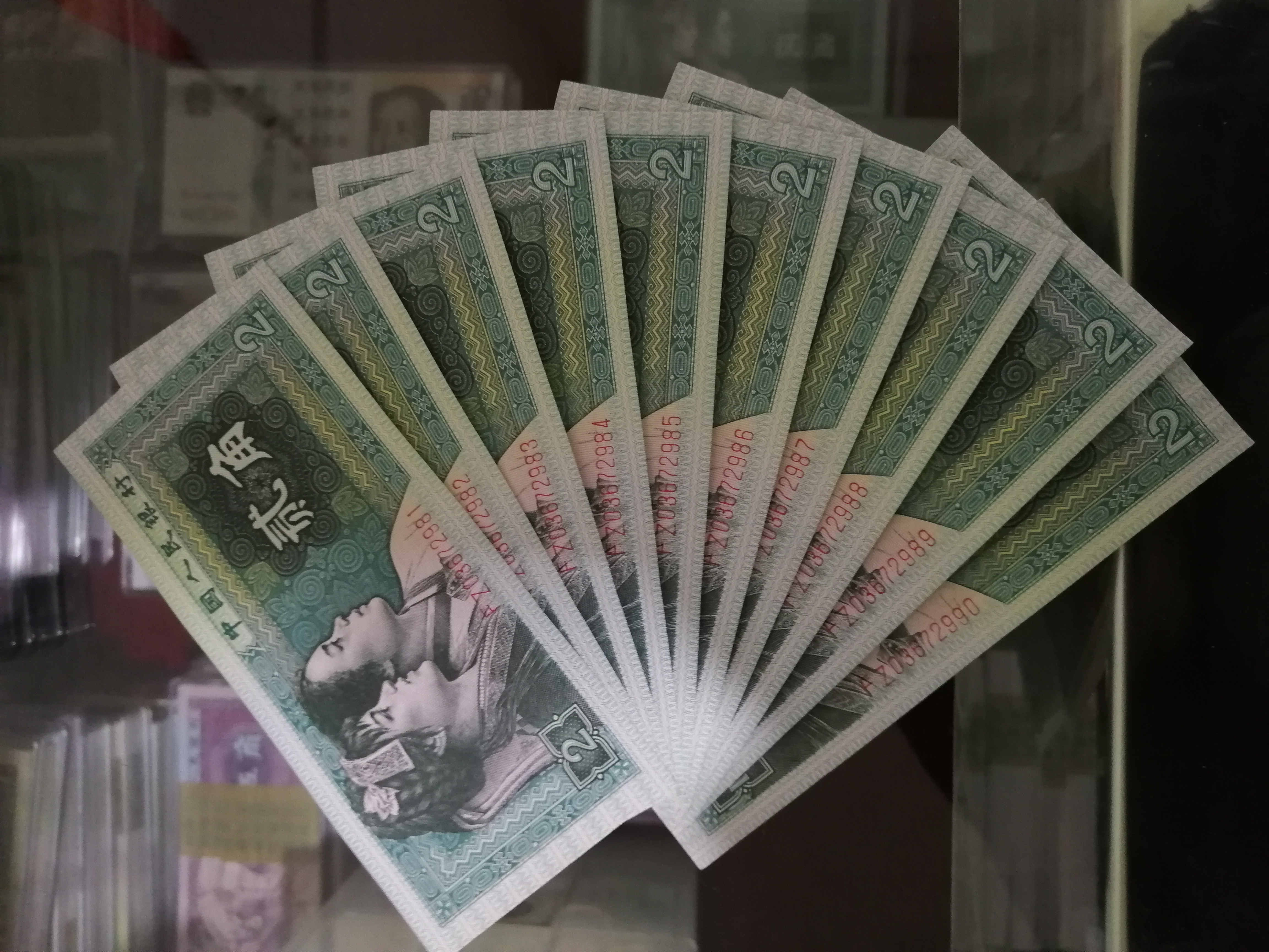 8002金光国徽特强标十,随机