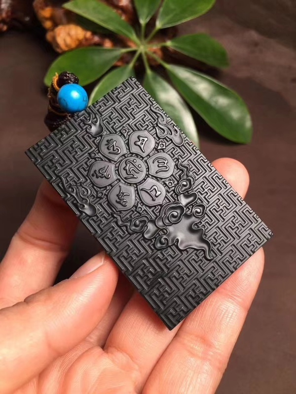 和田玉墨玉六字箴言无事牌挂件玉质温润细腻造型