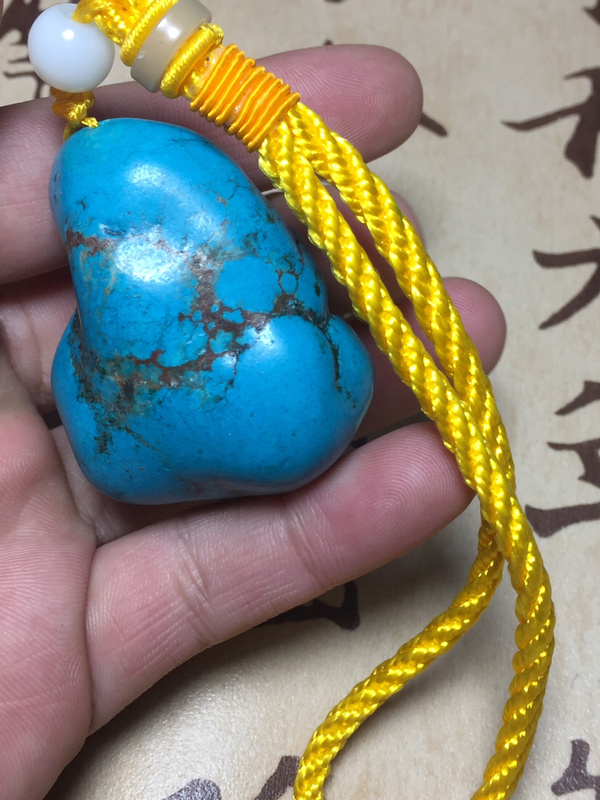 绿松石手把件选用上等玉料制作而成雕工精细优良玉料