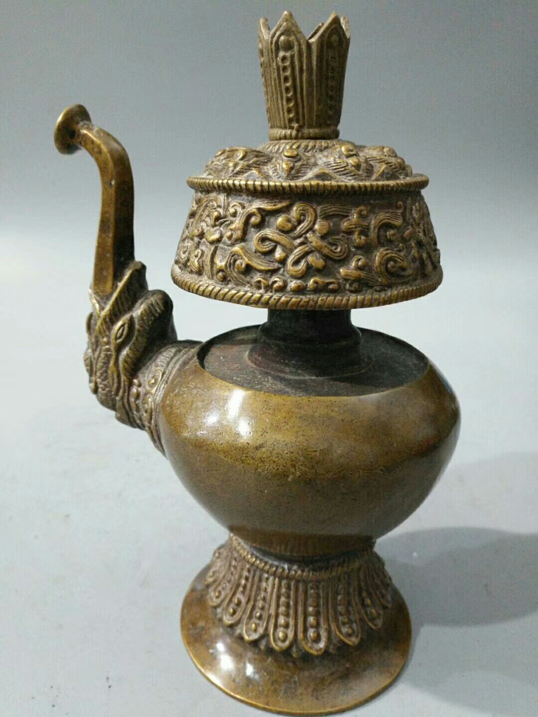 收来老黄铜【酥油茶壶】一件,此