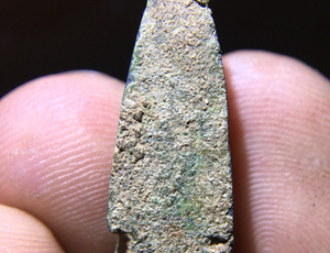 战汉精品三棱穿甲箭头收藏佳品把玩一件旧物回味