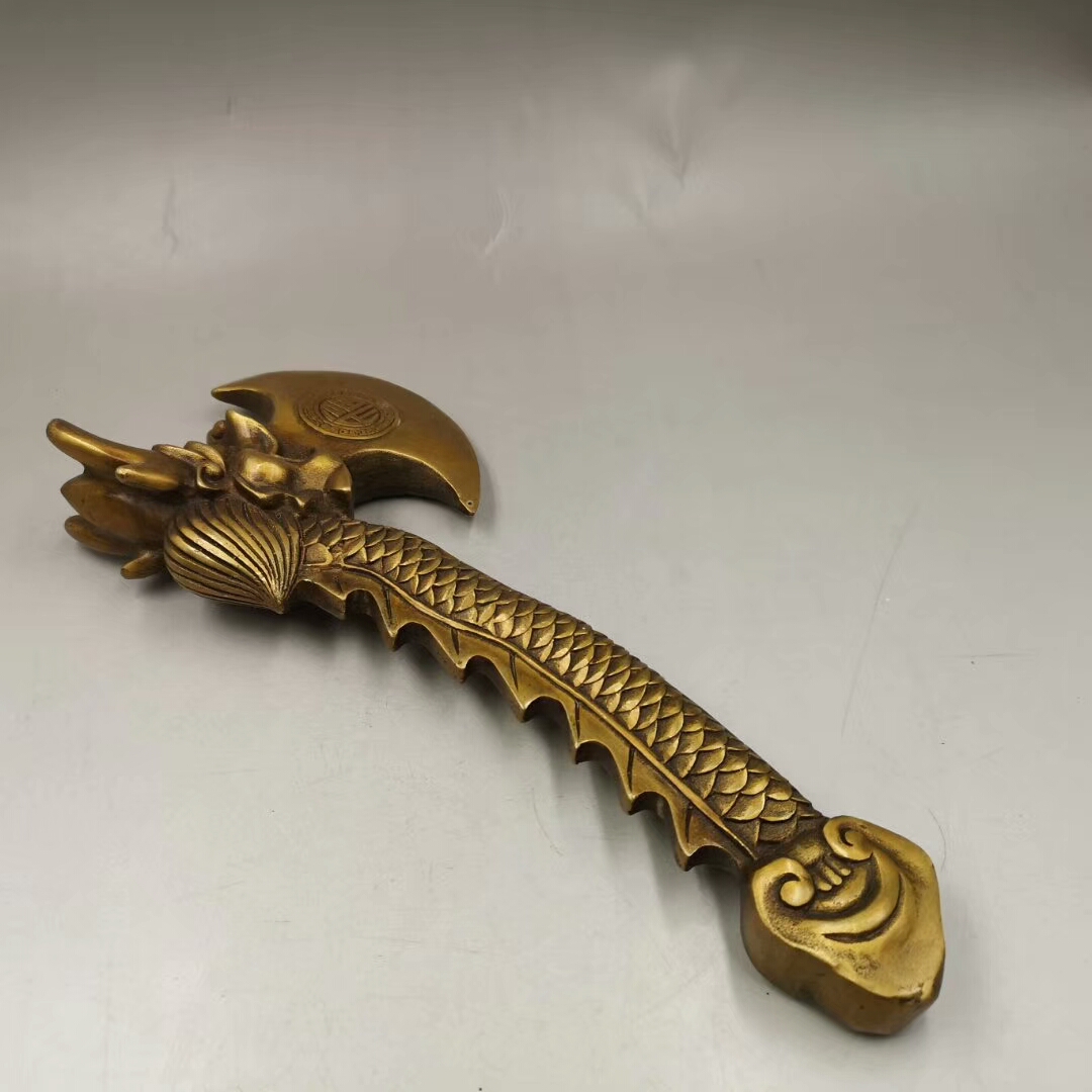 龙头斧子,器型厚重,形制端正