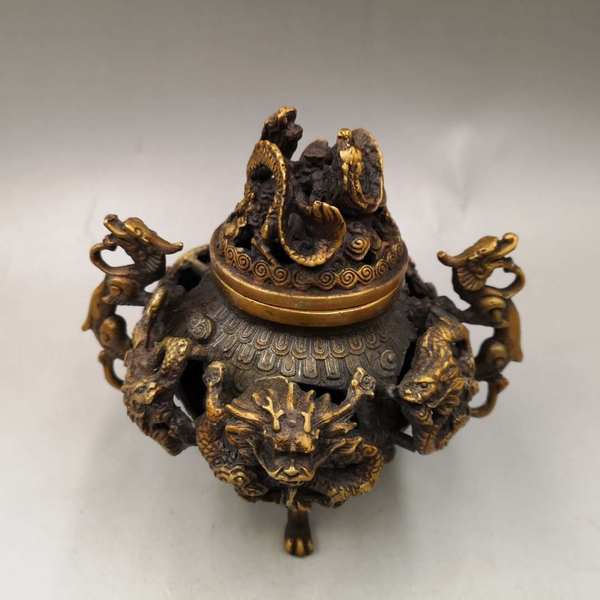 九龙铜熏香炉,器型厚重,形制端正通体光真假_图片_价格_评级-文玩杂项
