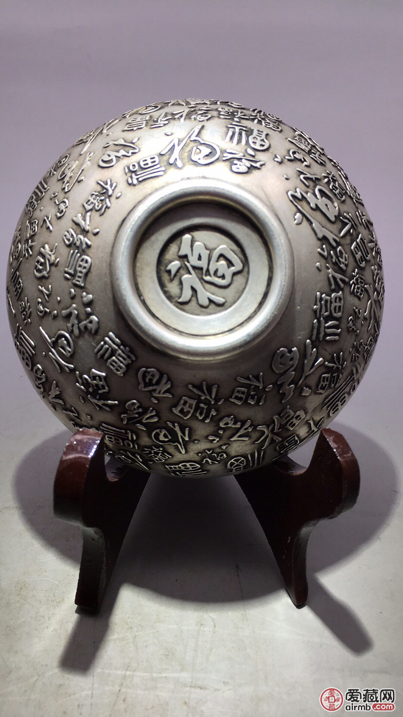 百福碗 品像如图所示,造型优美