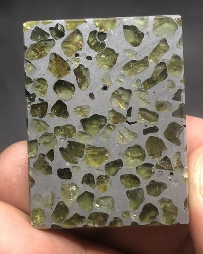 橄榄石铁陨石无事牌(全程手机拍摄实物如图一物一拍)