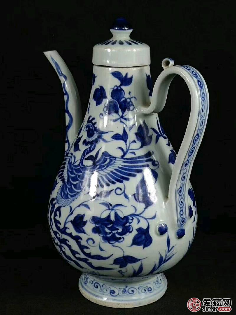 元青花凤凰穿枝纹梨形执壶一个