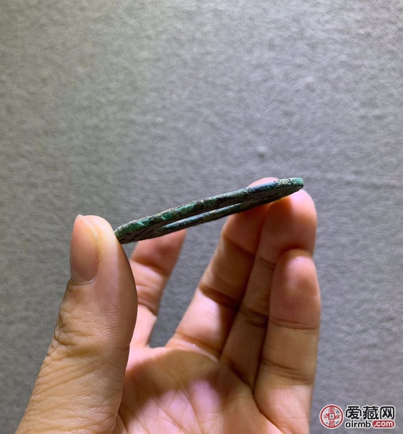 春秋时期周景王铸子母相权