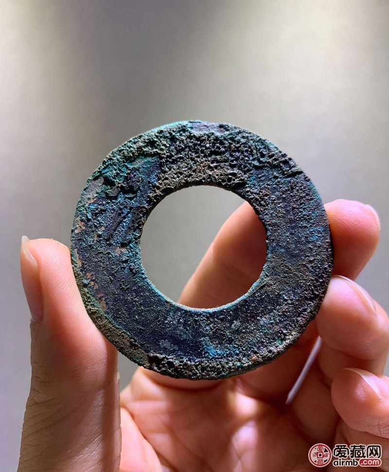 春秋时期周景王铸子母相权