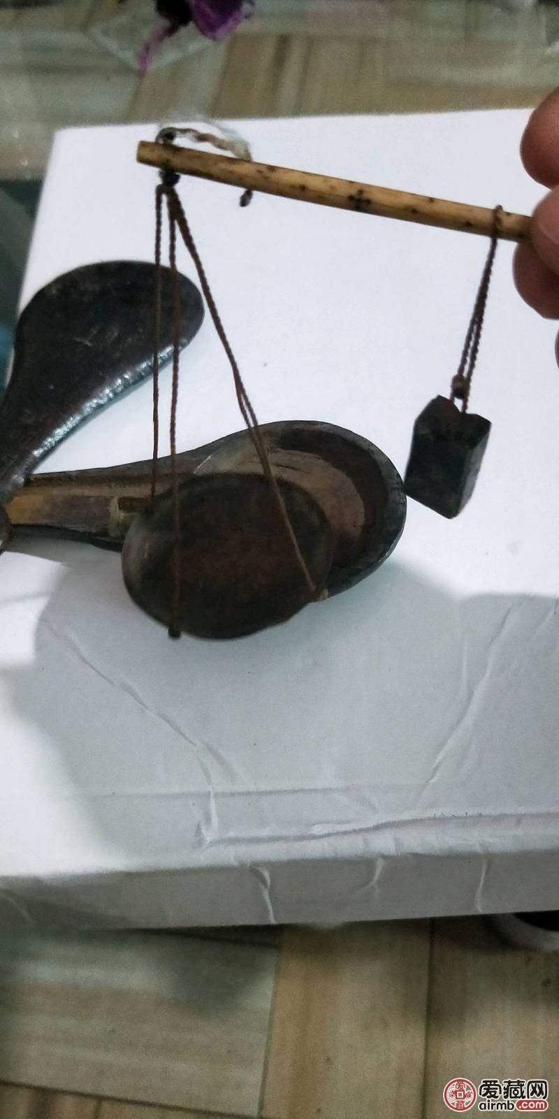 象牙秤,整体小巧玲珑,保存完整