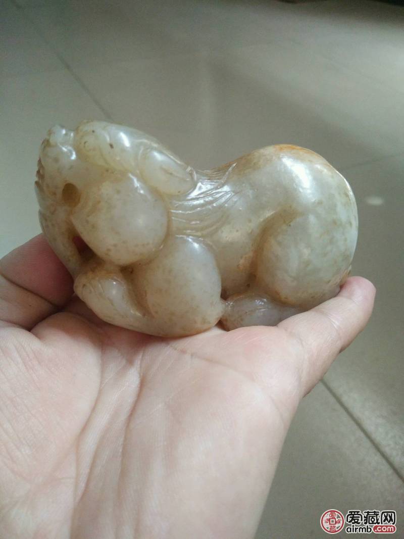 天然和田玉老玉古玉貔貅把玩件玉