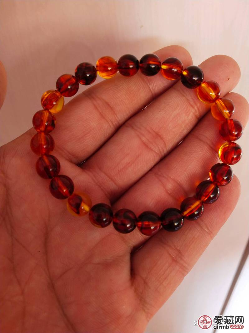 血琥珀蜜蜡手串漂亮的女士手串8
