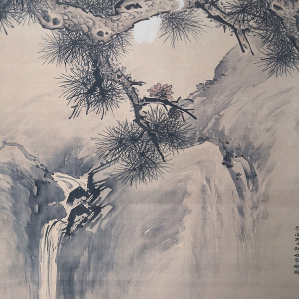 民间新收来名家郎士宁白鹘图卷轴画规格尺