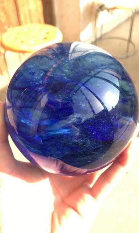 蓝色水晶球摆件 镇宅风水招财 尺寸直径8cm 送底