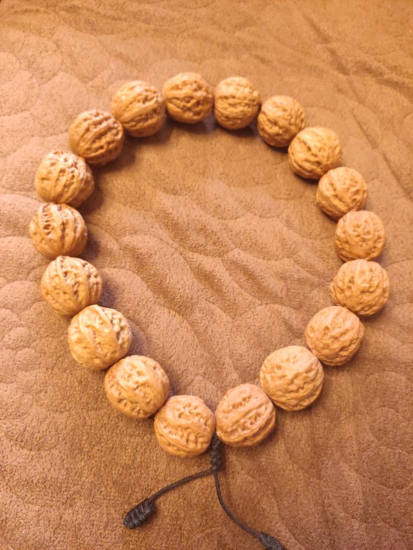 核桃手串八棱十八罗汉手持.满肉,绝对的精品!玉华皮