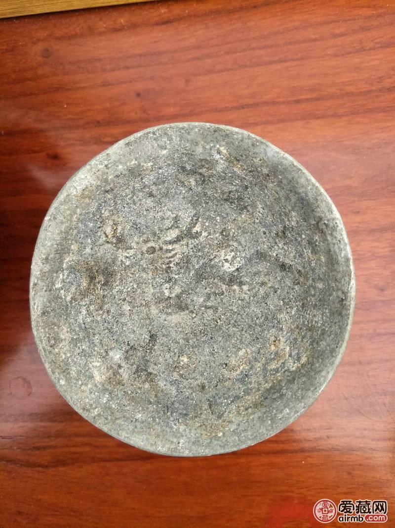 古代铁碗,品相比较好