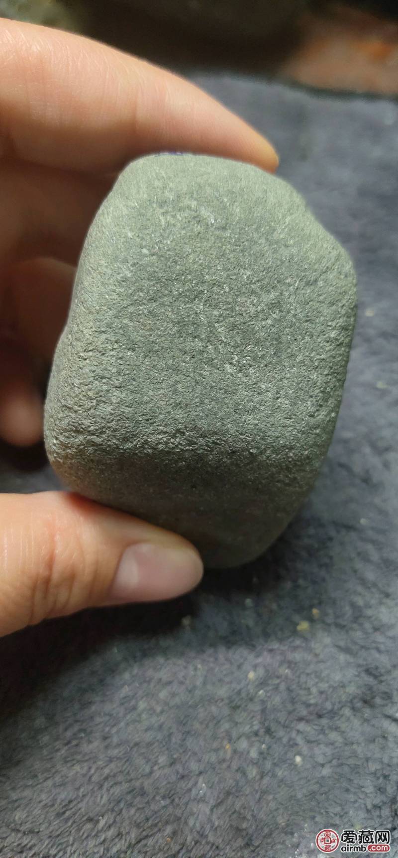 缅甸后江翡翠原石160克