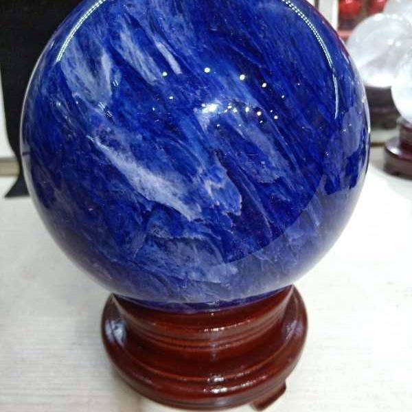 天然蓝色水晶球摆件镇宅风水招财尺寸直径15送底