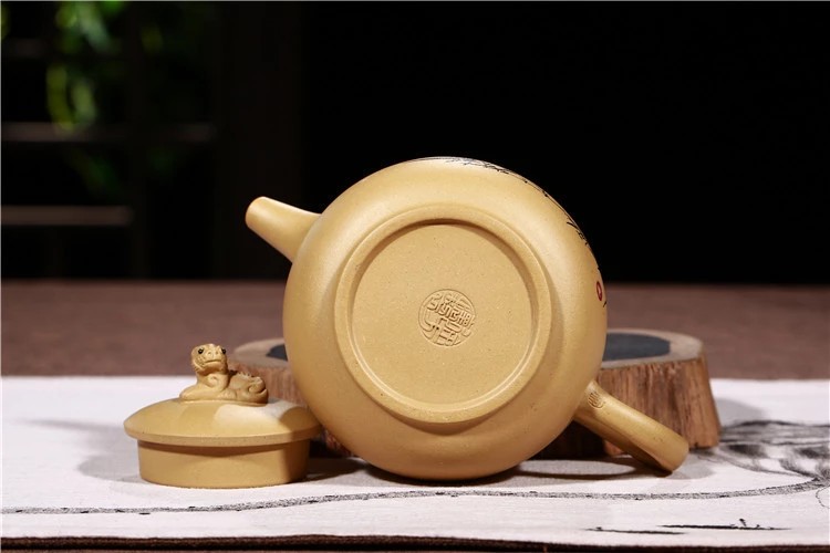 作者徐方怀品名竹尊