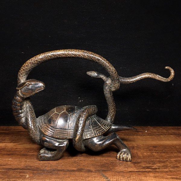 纯铜四大神兽之一玄武长27厘米宽10厘米高