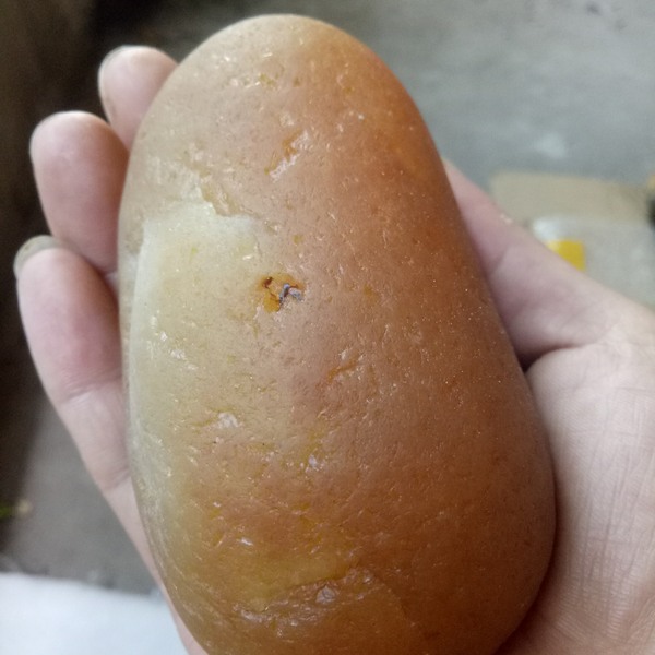 新强金丝玉糖色冻光手把件雕佛料