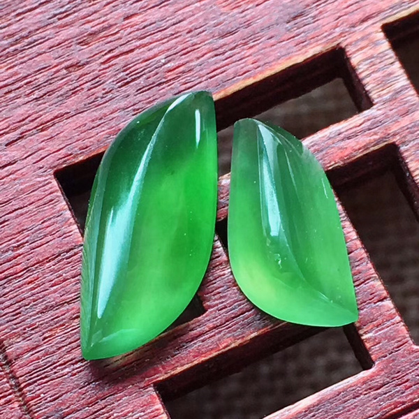 缅甸天然翡翠货冰晴绿戒面一对13454