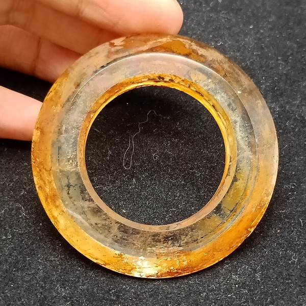 老水晶三才环,里边有棉絮儿,皮壳老道大开门