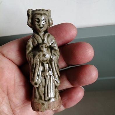 清代侍女陶俑完整无毛病,包老保真